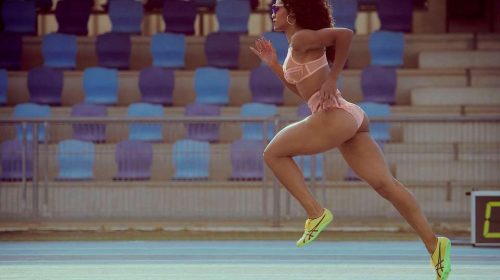 Female sport stars show off in lingerie